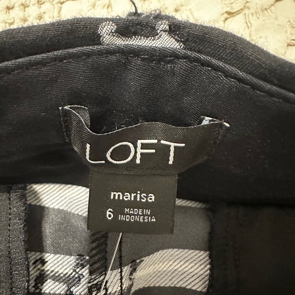 LOFT Black Pants with Dog Pattern - Picture 5 of 6